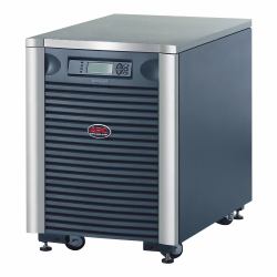APC Symmetra LX 4 kVA, skalierbar auf 8 kVA, N+1, 220/230/240 V oder 380/400/415 V 