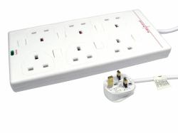 Cables Direct RB-03-6GANGSWD Innenraum 6AC-Ausgänge 3m Weiß Verlängerungskabel 