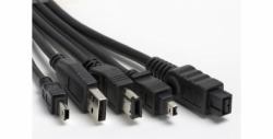 Crucial CRU Cable-10 1 m 9-p Schwarz 