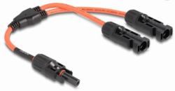 DeLOCK DL4 Solar Splitter Kabel 1 x Buchse zu 2 x Stecker 30 cm rot 