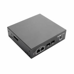 Tripp Lite B093-008-2E4U-M Konsolenserver mit 8 Anschlüssen, integriertem Modem, Dual-GbE-NIC, 4 GB Flash und Dual-SFP 