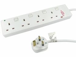 Cables Direct RB-02-4GANGSWD Spannungsschutz 4 AC-Ausgänge Weiß 2 m (CDL 2MTR 4 GANG UK SWITCHED)